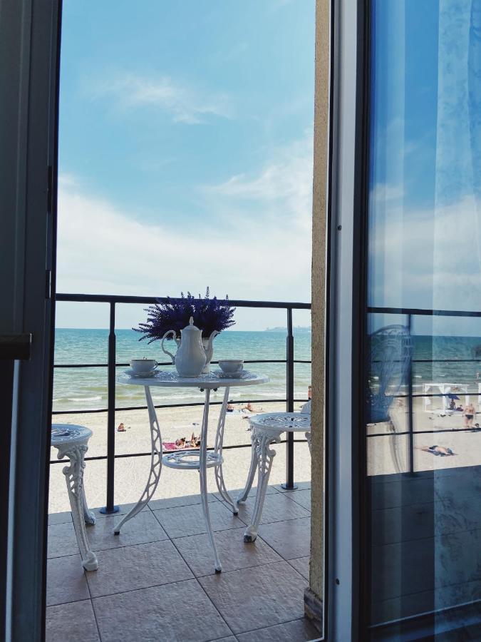 Hotel Tsvetok Odessa Exterior photo